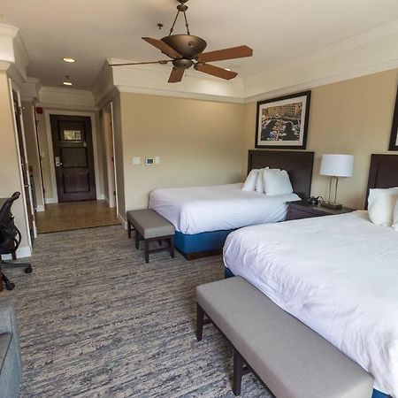 Camden On The Lake Resort Lake Ozark Exterior foto