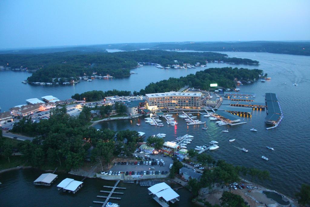 Camden On The Lake Resort Lake Ozark Exterior foto